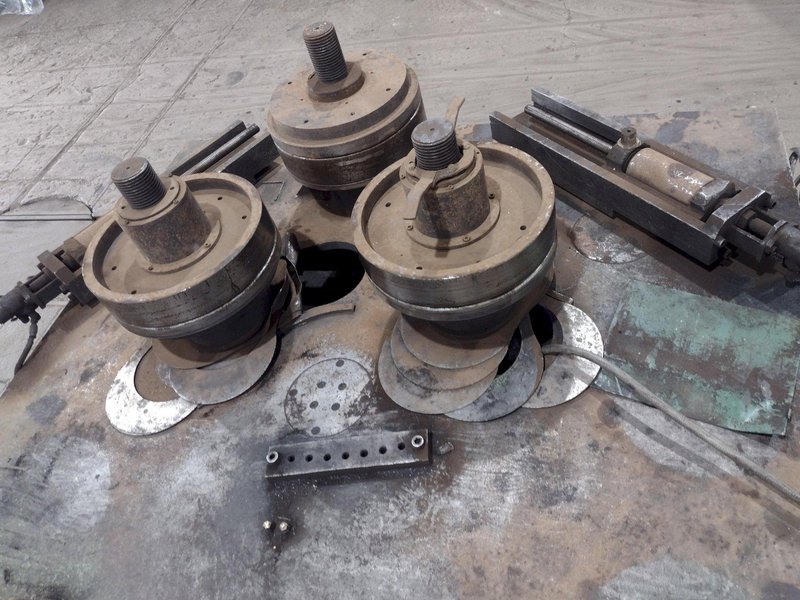 8" X 8" X 3/4" HAEUSLER MODEL #PHR-20VH HORIZONTAL &amp; VERTICAL HYDRAULIC PIPE &amp; ANGLE ROLL: STOCK #19133