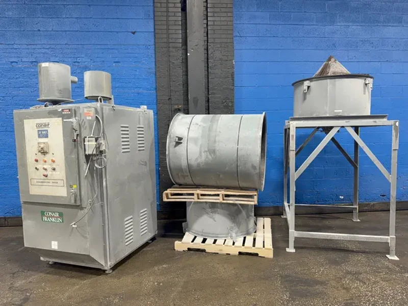 CONAIR DEHUMIDIFYING DRYER  -  D400H611