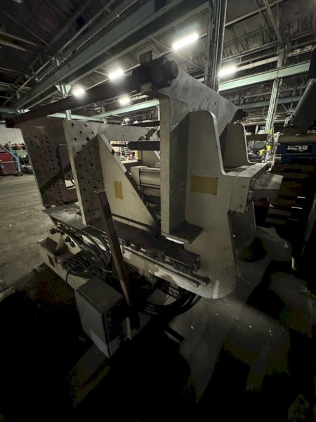 Hall model 3 rocker type molding machine, s/n 3a1002, no hydraulics