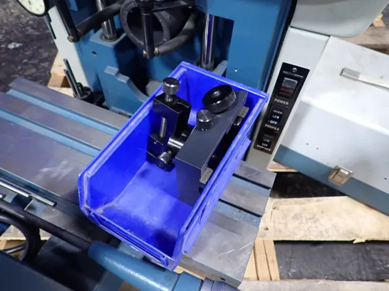 DELTRONIC 14" OPTICAL COMPARATOR   -  DH14-I