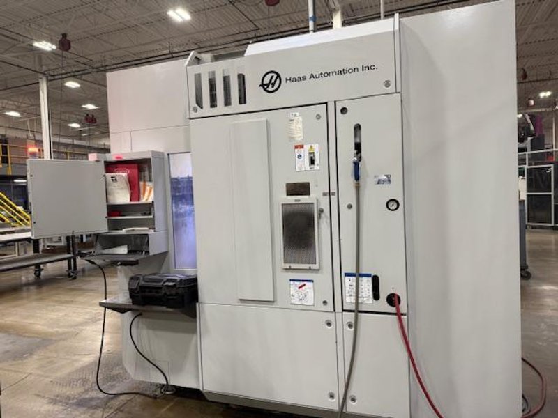 2017 Haas UMC-750 5-Axis CNC Vertical Machining Center For Sale