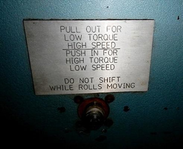 10' X 1/4" MONTGOMERY HYD. INITIAL PINCH PLATE BENDING ROLL