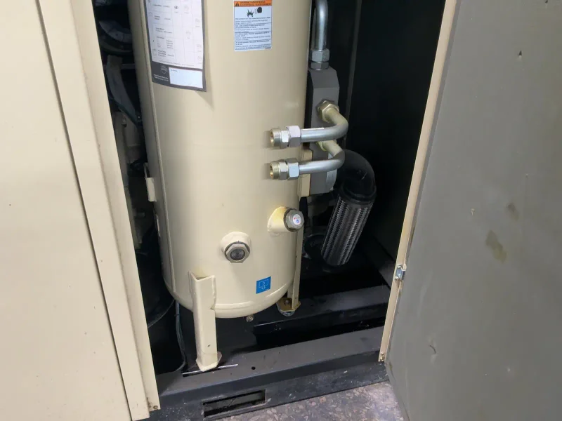 INGERSOLL RAND 150 HP AIR COMPRESSOR  -  R110I-W125