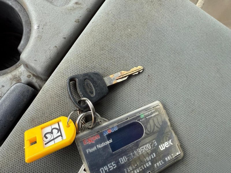 Ford F-450 Utility Truck, 2017 – 6.4L Power Stroke Diesel, Service Body, DRW, 4×4