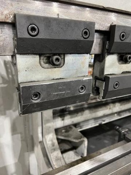 175 Ton x 10′ Adira QIHD-16030 CNC Press Brake, 2009 – Very Clean, Single Axis Backgauge