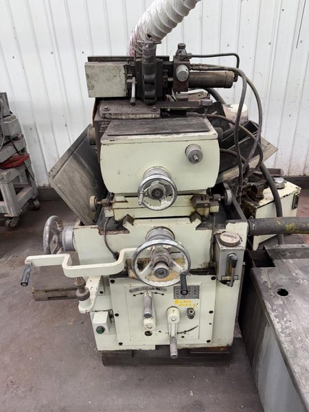 SUPERTEC CENTERLESS GRINDER