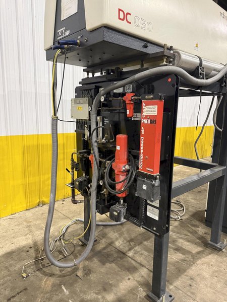 3000 WATT ROFIN SINAR MODEL #DC-030 LASER WELDER: YOBRO #24404