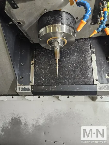 Makino V77 CNC Vertical Machining Center, 2005