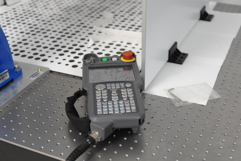 Yaskawa Motoman YR-1-06VX8-A00 Industrial Robot, 2019 – 6 Axis