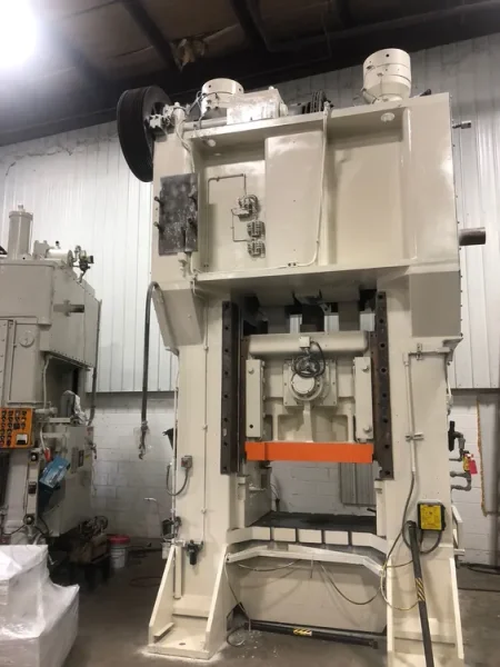 MINSTER 600 TON SSDC PRESS, S/N E2-600-14892, STOCK# 13788J