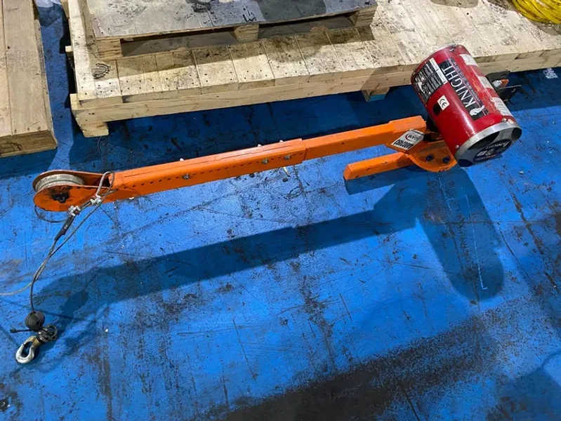 KNIGHT – KBA225-023 Tool Balancer w/ Extended Arm USED