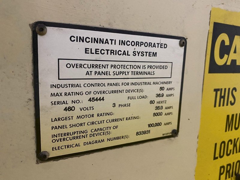 175 TON X 10' CINCINNATI MASTER HYDRAULIC CNC PRESS BRAKE WITH UPGRADED TOUCHSCREEN CONTROLS: STOCK 12997