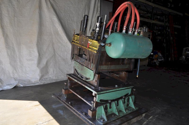 60 TON AIR RAM CUT-OFF PRESS WITH ADJUSTABLE TILT BASE