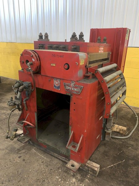 24" WIDE X .125" CWP MODEL #24C 7 ROLL POWERED COIL STRAIGHTENER: STOCK #13904