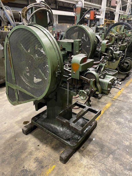 1/8&quot; Waterbury Farrel Model #0 Two Die Four Blow Cold Header