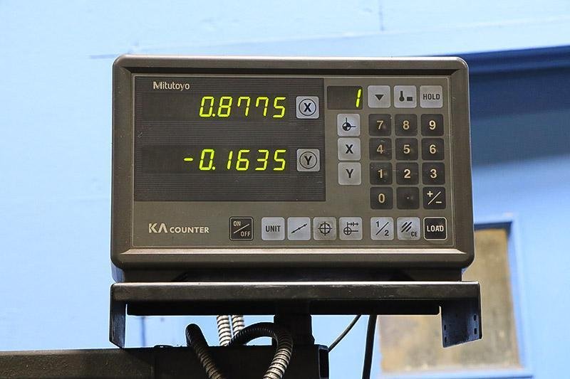 CLAUSING-KONDIA VERTICAL MILLING MACHINE MODEL: FV-300