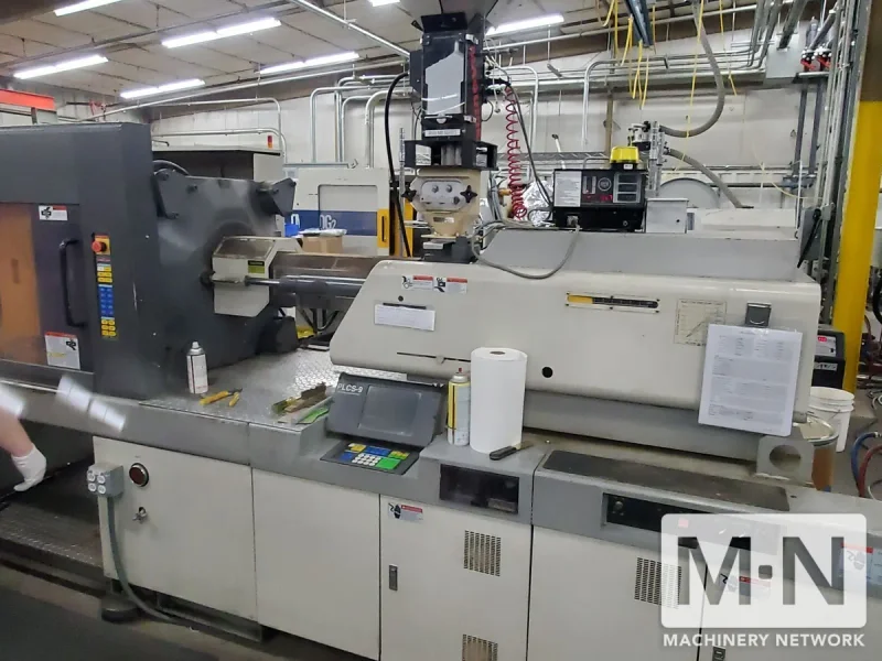 200 TON 13 OZ TOYO MODEL TM-200H INJECTION MOLDING MACHINE MFG 2000