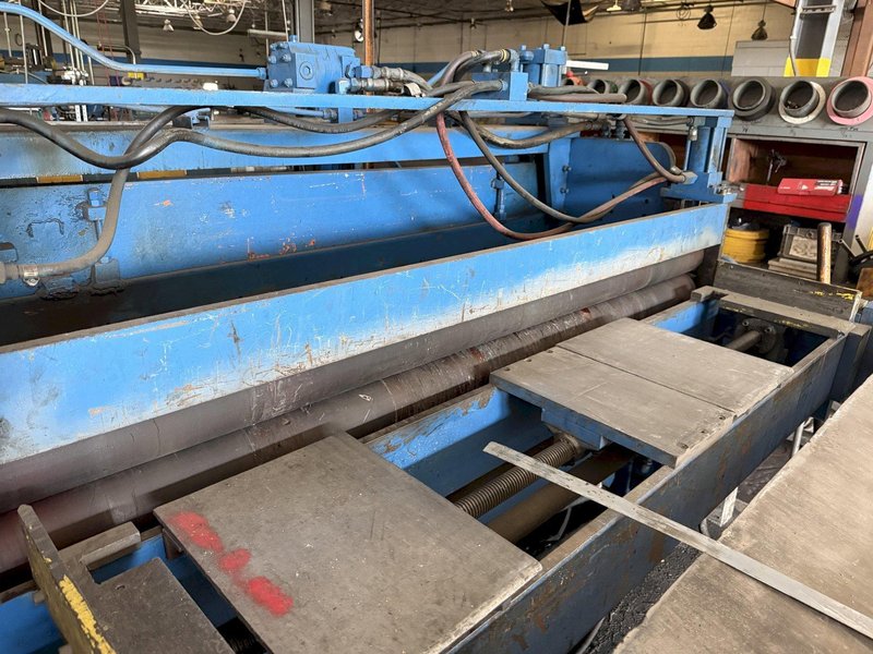 72" X .250" WEAN-UNITED HYDRAULIC CROP SHEAR WITH PEELER TABLE. STOCK # 0771326