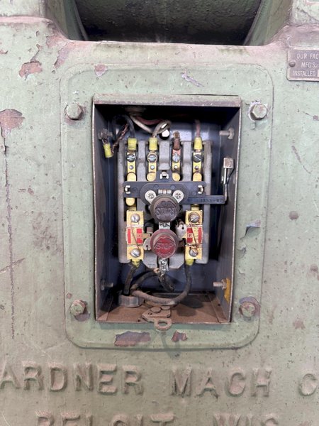 18&quot; GARDNER NO. 5 ABRASIVE &amp; WIRE GRINDER. STOCK # 0672925