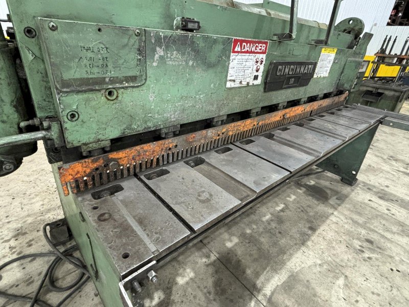 8&#039; X 10 GAUGE CINCINNATI MODEL #1008 MECHANICAL POWER SQUARING SHEAR: STOCK #21094