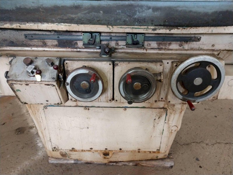 10&quot; X 30&quot; BROWN &amp; SHARP MODEL #1030 MICROMASTER HYDRAULIC SURFACE GRINDER: STOCK #10873