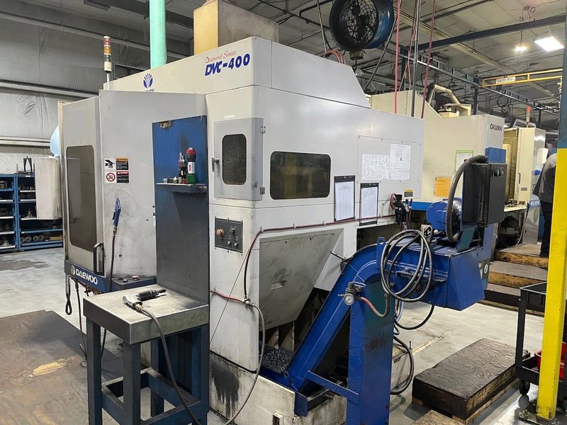 Daewoo DVC-400 VMC, 2004