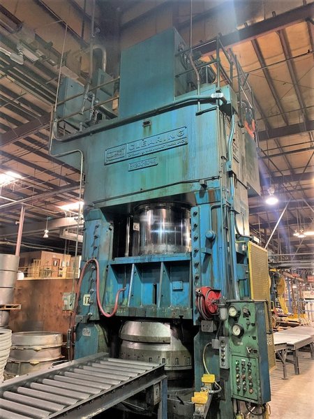 1200 TON CLEARING H-1200-60-48 STRAIGHT SIDE HYDRAULIC HYDRAULIC PRESS. STOCK # 0679124