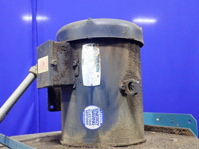 AIR PURIFIERS INC. DUST COLLECTOR   -  DC4-HOPPER/STAND-PGS