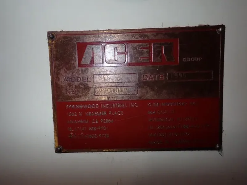 ACER 9" X 42" VERTICAL MILL  -  3VS