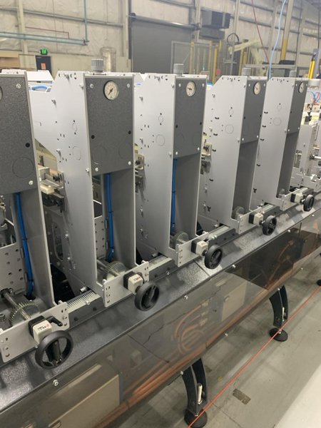 Karlville Swiss KS-HSUP-600 Pouch Making Machine, 2022