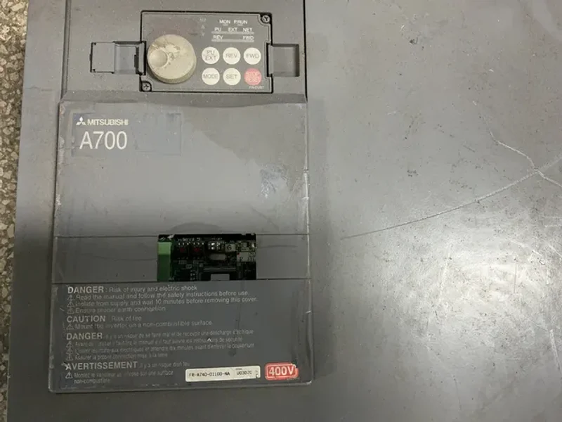 MITSUBISHI ELECTRIC CORPORATION FREQUENCY INVERTER   -  FR-A740-01100
