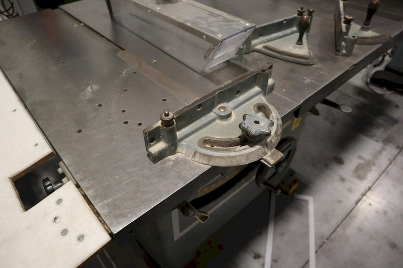 Tannewitz XJS Sliding Table Saw with 0-45 Degree Blade Tilt, 16" Blade and Accessories- Auction Item