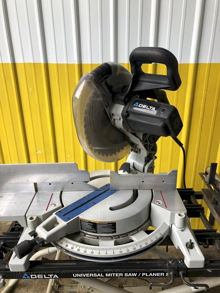 12&quot; DELTA MODEL 36-255L COMPOUND LASER MITER SAW WITH STAND: STOCK 19214