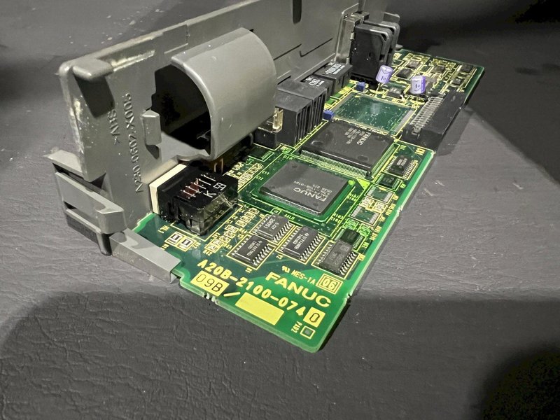 Fanuc Servo Amplifier A06B-6114-H104 A20B-2100-0740/09B TESTED