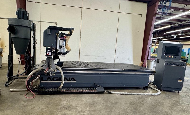 Laguna Tools SmartShop II MCNC SS2-2 5’ x 10’ CNC Router, 2024 – 11 HP HSD Spindle, 8-Tool ATC &amp; 10 HP Vacuum Pump