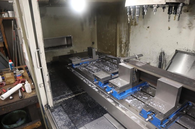 Fadal 8030 HT CNC Vertical Machining Center, High Torgue 10K Spindle, 20 Station Carousel Tool Changer, Rigid Tapping- Auction Item