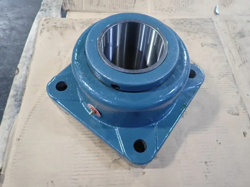 DODGE 4-BOLT FLANGE BEARING   -  823116