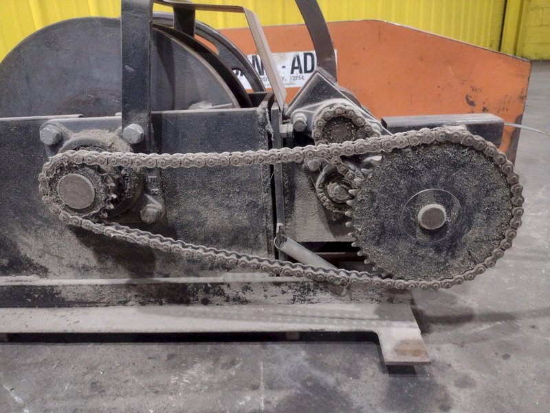 1.25&quot; BAND-ADE MODEL #150 BANDING SCRAP CHOPPER: STOCK #19795
