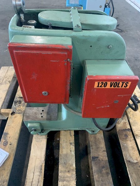 1 TON DENISON A-1 MULTIPRESS HYDRAULIC PRESS. STOCK #0686324