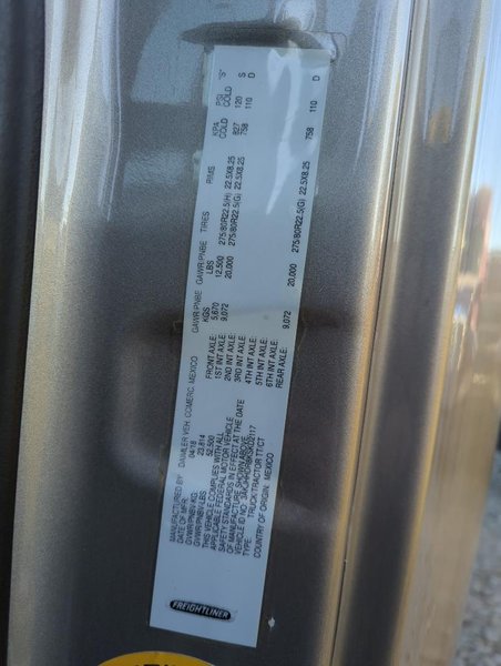 2019 Freightliner Cascadia 126 3AKJHHDR8KSKD2117