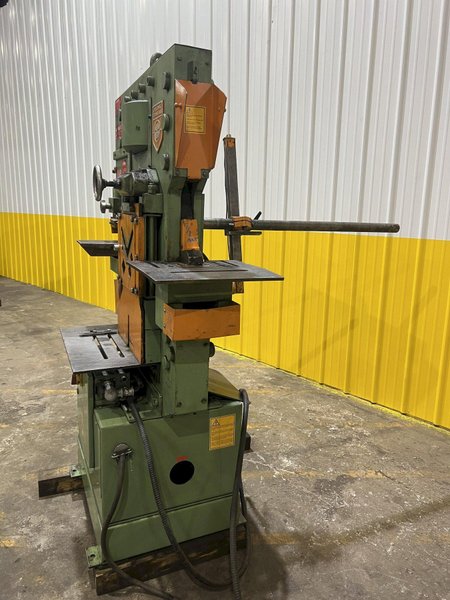 110 TON PEDDINGHAUS PEDDIWORKER MODEL #1050 HYDRAULIC IRONWORKER: STOCK #19922