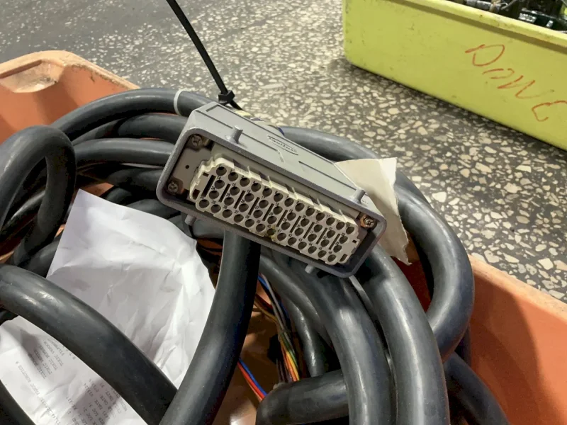 FANUC CABLE  -  A660-4005-T114#L20R53A
