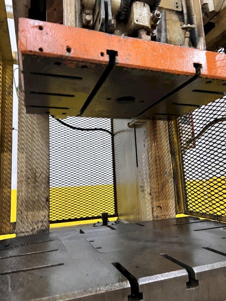 110 TON  MINSTER MODEL #G1-110 GAP FRAME PRESS, 8&quot; STROKE: STOCK 21250