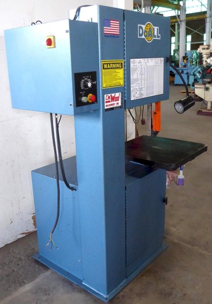 20" Doall Vertical Band Saw 2013-V3, 13" Under Guide, 30-5500 FPM, 26" x 26" Tbl., 3 HP, Excellent