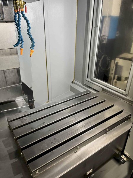 Sharp SV-2517 SX-F CNC Vertical Machining Center – Mini Mill