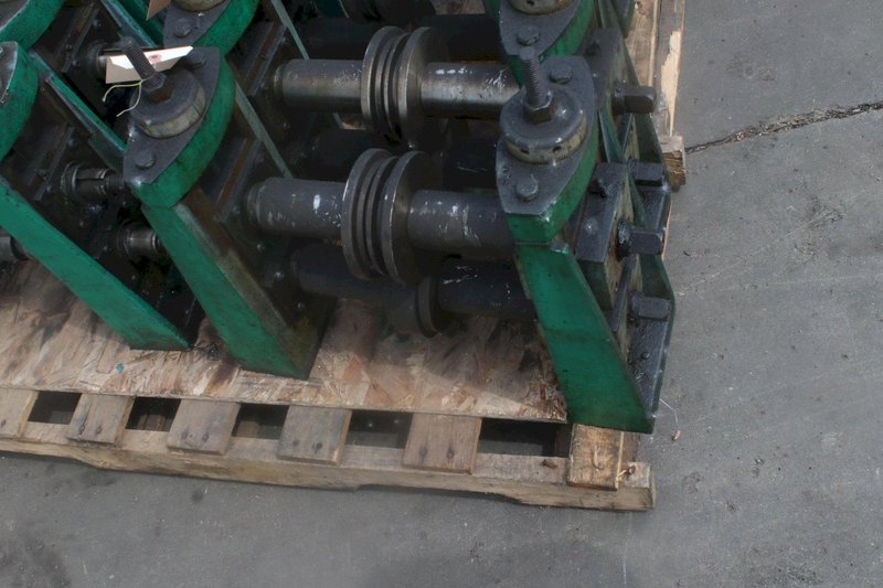 YODER MODEL # M 1-1/2" ROLLFORMING STAND: STOCK #75180