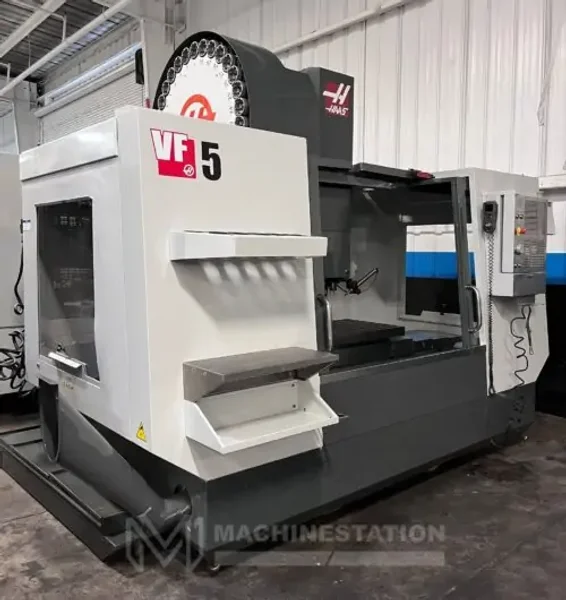 Haas VF-5/50 CNC Vertical Machining Center – 50 Taper Mill