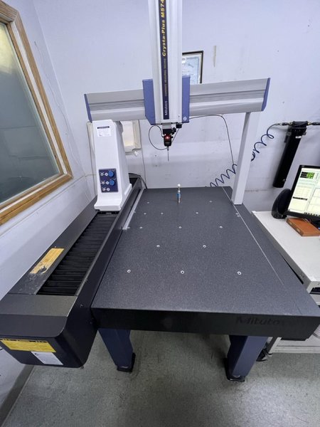 5.7.4 Mitutoyo Crysta Plus M574 CMM, 2012 – Available Immediately