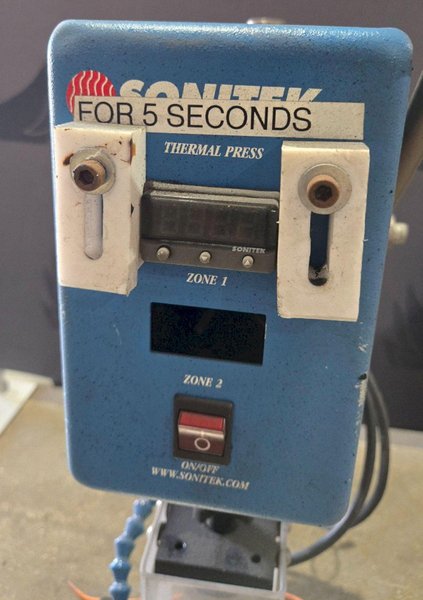 SONITEK TS100 HEATSTAKING ARBOR PRESS USED