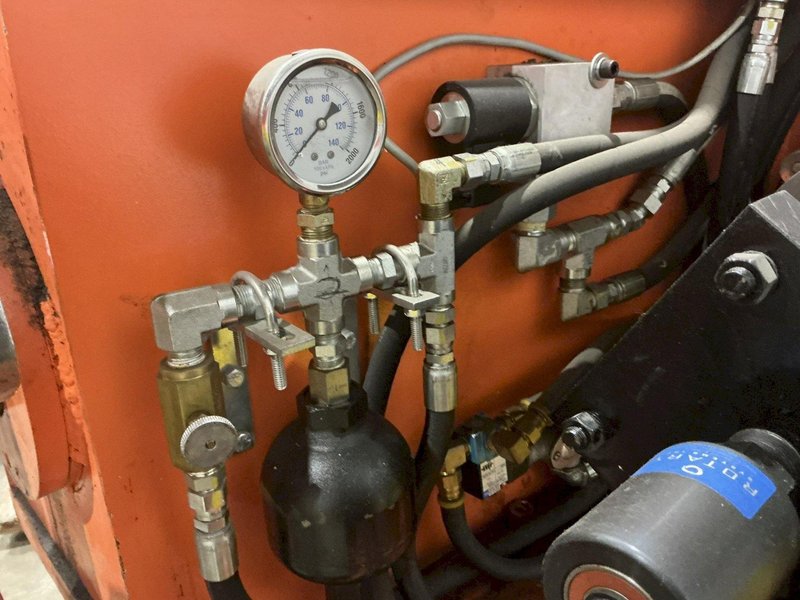 8,000 LB X 36" CWP MODEL #4.5RD-36 DOUBLE END PULL OFF COIL REEL UNCOILER : YOBRO #25028